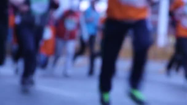 Corredores que participan en la maratón — Vídeo de stock