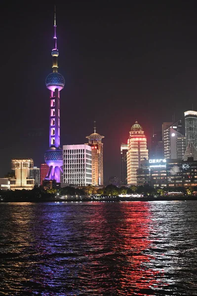 Uma Vista Panorâmica Horizonte Cidade Noturna Noite Sobre Área Lujiazui — Fotografia de Stock