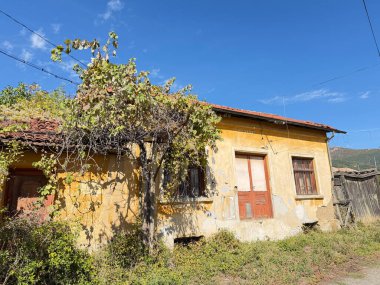 Panorama views from walking around in a small town in Central Bulgaria - sunny September day street view