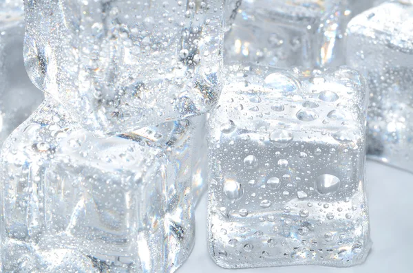 Macro detail of ice cubes with water droplet — Stock Photo, Image