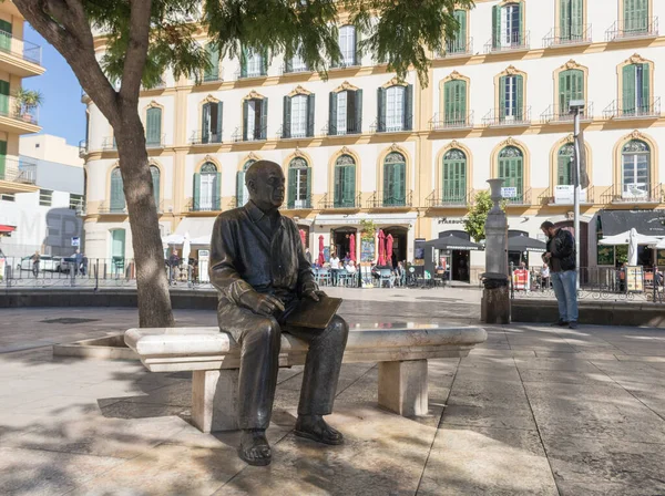 Pablo Picasso heykeli Plaza de la Merced, Malaga, İspanya