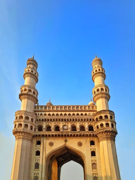 Charminar Das Symbolträchtige Gebäude Gehört Den Großen Liebesstrukturen Indien Erbaut lizenzfreie Stockbilder