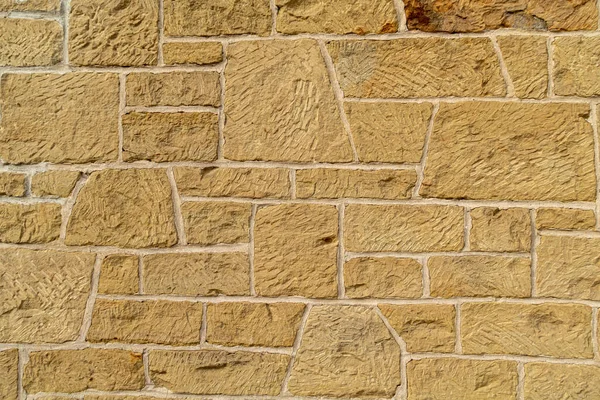 Well Maintained Wall Irregularly Sized Naturally Hewn Yellow Sandstones — Stock Photo, Image