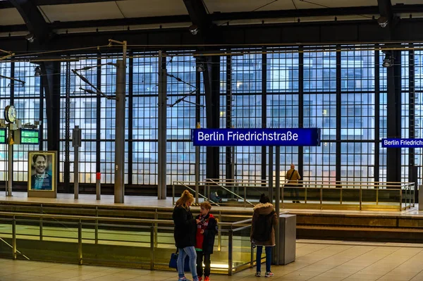 Berlin Deutschland Oktober 2019 Blick Auf Den Bahnhof Friedrichstraße Der — Stockfoto