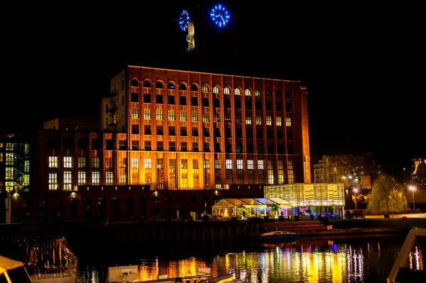 Night Scene Historic Harbor Berlin Germany Old Illuminated Publishing Building — Stock Photo, Image