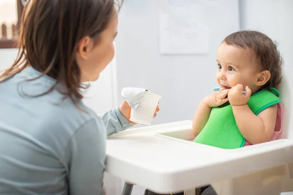 Older Sister Feeding Her Younger Sister Having Fun — Stock Photo, Image