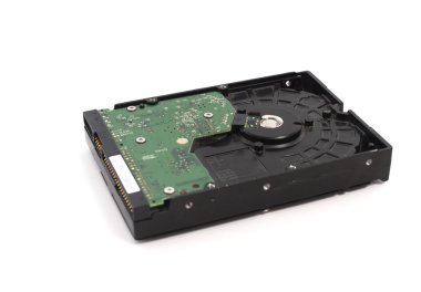 Dahili sabit disk sürücü eski IDE arayüzü Hdd beyaz arka plan üzerinde izole..
