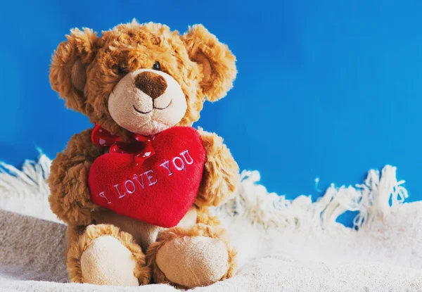 Teddy bear and big red heart with text "I Love You" — Stock Photo, Image