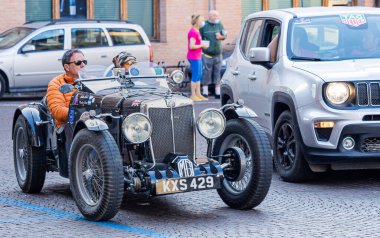 Meldola, Emilia Romagna - 20 Eylül 2020 'de İtalya' da Nuvolari Grand Prix, FIA düzenliliği için yapılan tarihi uluslararası yarış, büyük ACI-SPORT etkinliği.