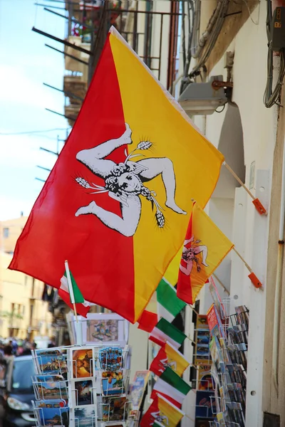 Флаг Сицилии Фото