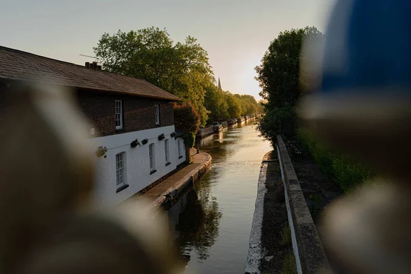 Solnedgång Från Bro Som Korsar Små Venedig Kanaler London — Stockfoto