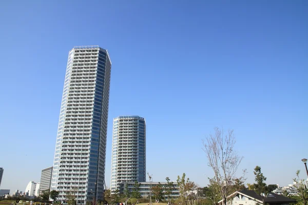 Condominio de gran altura en Futagotamagawa — Foto de Stock