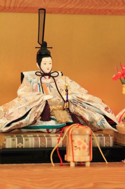 Hina bebeği (Japon geleneksel bebeği)