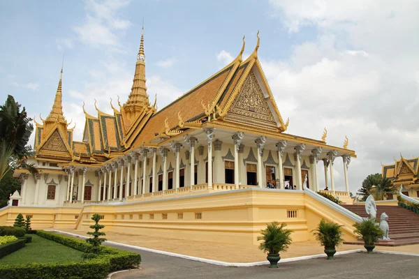 캄보디아 프놈펜에 있는 왕궁 — 스톡 사진