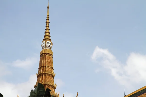 Royal palace in Phnom Penh, Cambodia — Stock Photo, Image