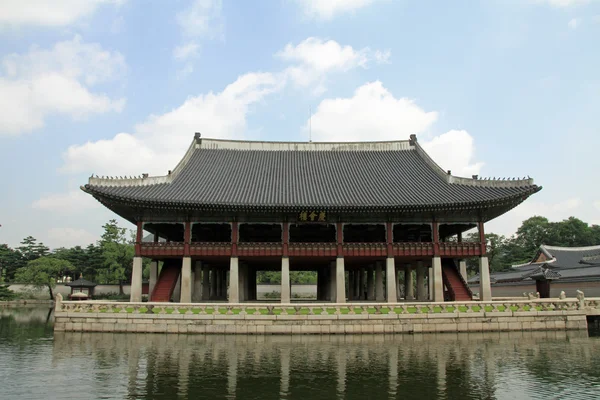 Gyeongbokgung palác v Soulu, Jižní Korea — Stock fotografie