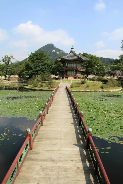 Gyeongbokgung palacio en seúl, Corea del Sur — Foto de Stock