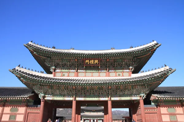 Gyeongbokgung palácio em Seul, Coréia do Sul — Fotografia de Stock