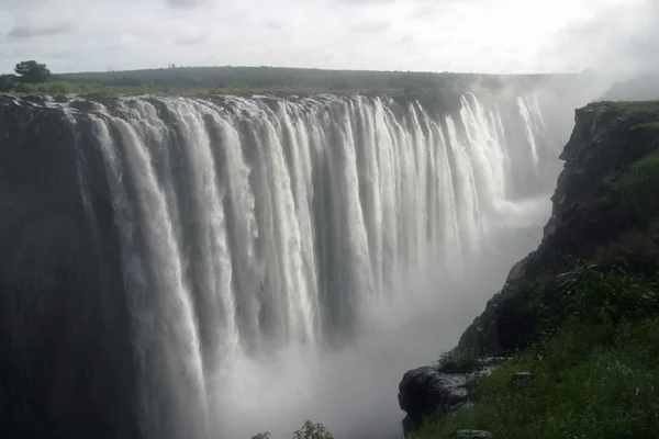 Victoria Falls in Zambia and Zimbabwe, Africa — Stock Photo, Image