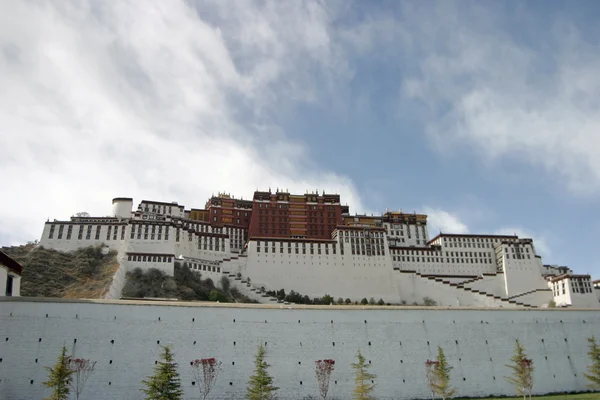 Potala-paleis in Tibet, de Volksrepubliek China — Stockfoto