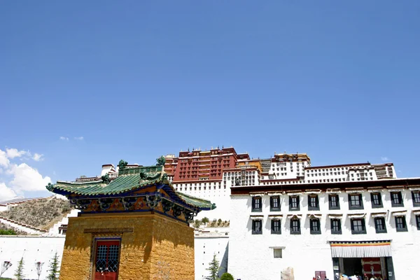 Potala-palota, a tibeti, a Kínai Népköztársaság — Stock Fotó