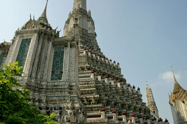 Wat arun (Świątynny jutrzenkowy) w bangkok, Tajlandia — Zdjęcie stockowe