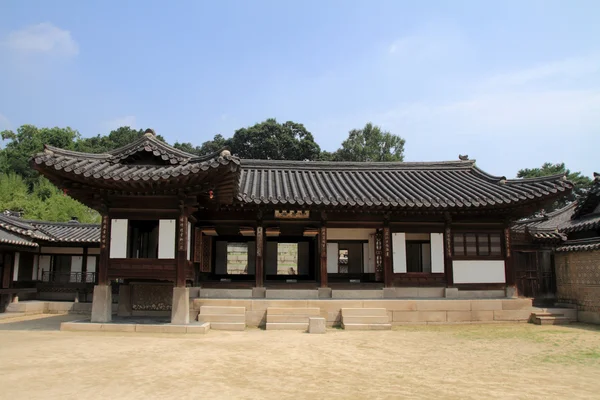 Palácio Changdeokgung em Seul, Coreia do Sul — Fotografia de Stock