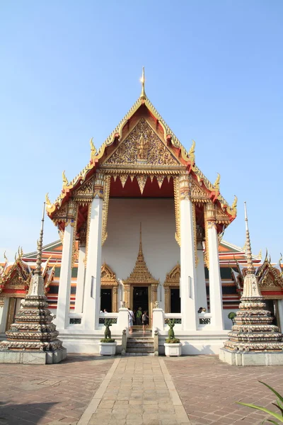 Wat Pho (Templo del Buda Reclinado) en Bangkok, Tailandia — Foto de Stock