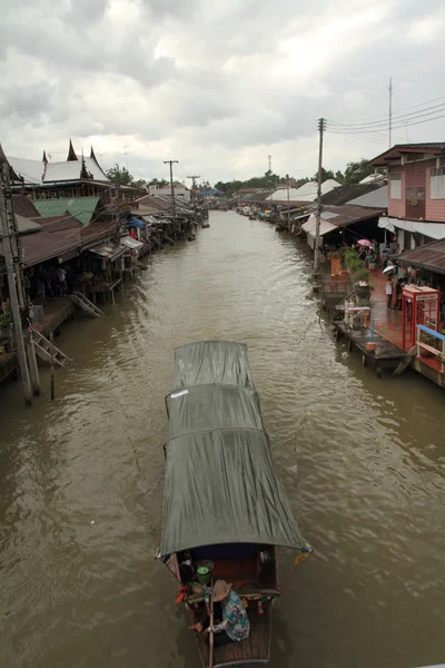 Amphawa mercado flotante en Tailandia —  Fotos de Stock