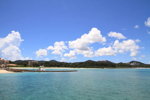 Praia de Busena na cidade de Nago, Okinawa, Japão — Fotografia de Stock