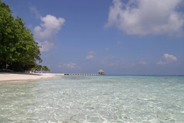Södra utväg ön Maldiverna i Indiska oceanen — Stockfoto
