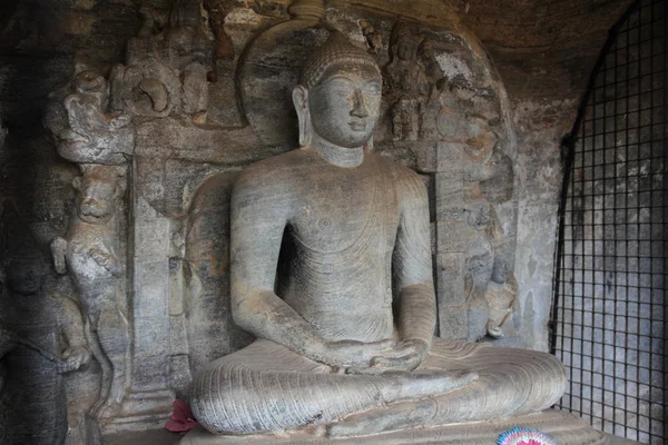 Галь Вихара (статуя Будды) в Полоннаруве, Шри-Ланка — стоковое фото