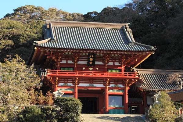 Santuário principal de Tsurugaoka Hachimangu santuário em Kamakura — Fotografia de Stock