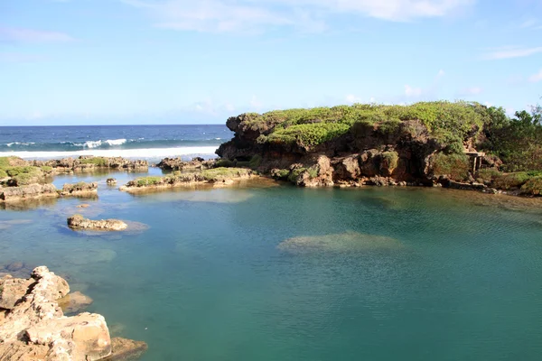 Naturpool inarajan in guam, mikronesien — Stockfoto