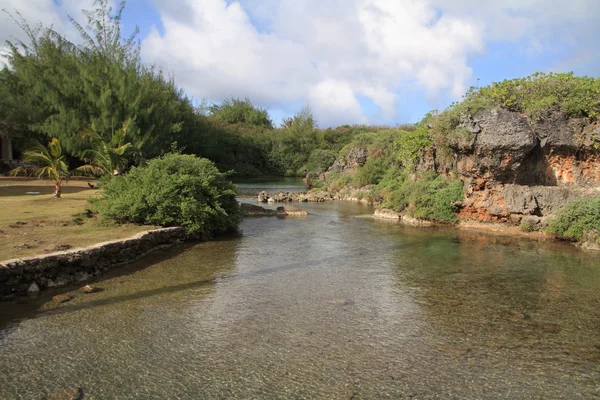 Inarajan doğal havuzda Guam, Mikronezya — Stok fotoğraf