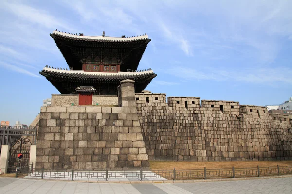 Dong dae mun poort in Seoul, South Korea — Stockfoto