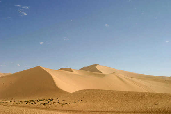 Mingsha Shan (Echo Sand Mountain) in Dunhuang, China