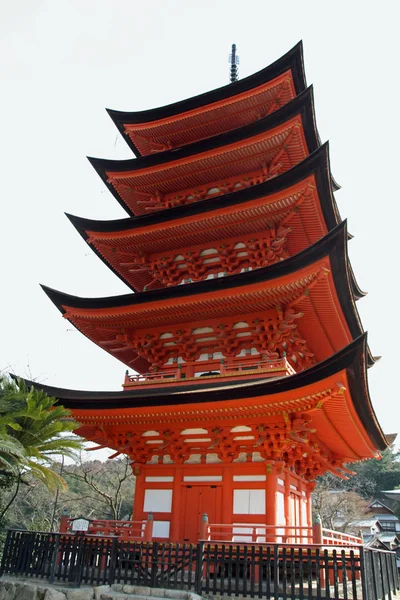 Cinco pagode história de Santuário de Itsukushima em Miyajima, Hiroshima, Japão — Fotografia de Stock