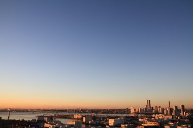 Yokohama Minatomirai 21: Kanagawa, Japan (akşam sahne)