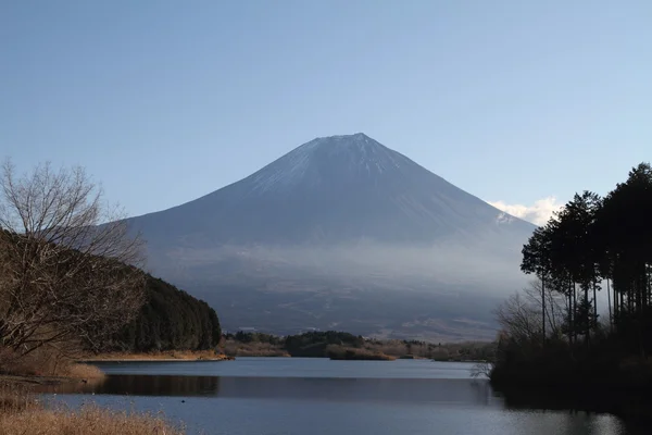 富士山、静岡県田貫湖からの眺め — ストック写真