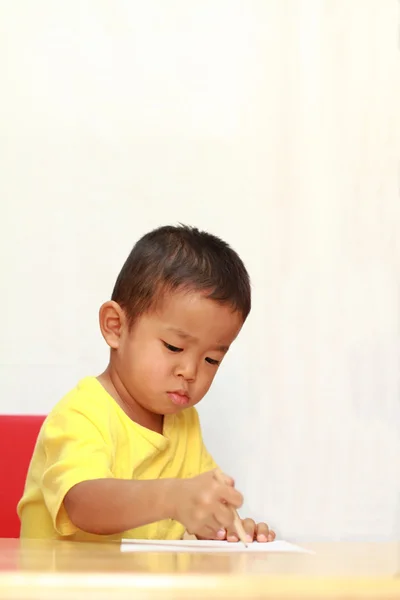 Japonés chico dibujo un cuadro (3 años de edad ) — Foto de Stock