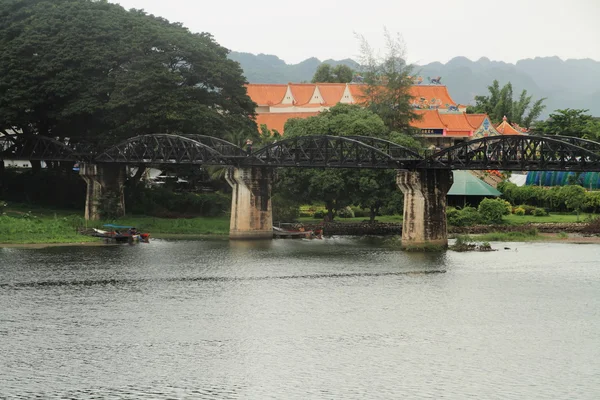 Bron över floden Kwai i Thailand — Stockfoto