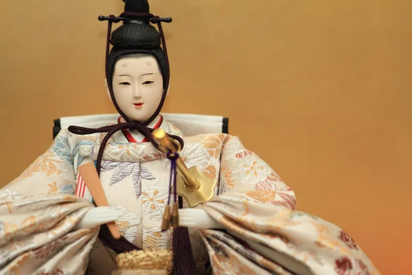 Hina panenka (japonský tradiční panenka) k oslavě dívčí růst — Stock fotografie