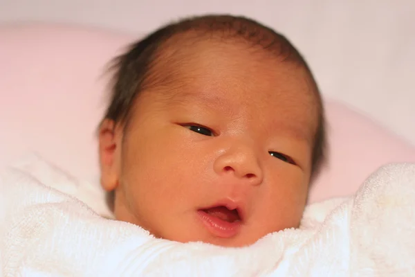 Japoński (0-letni chłopiec nowo narodzonych dzieci) — Zdjęcie stockowe
