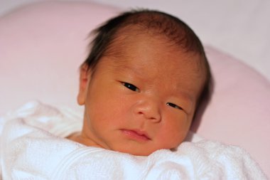 Japon yeni doğan bebek çocuk (0 yaşında)