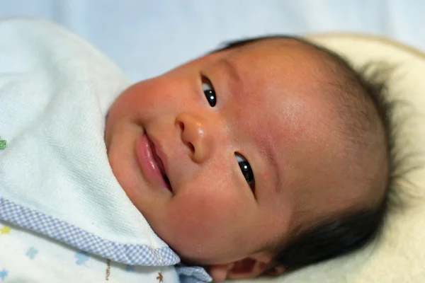 Japonés recién nacido bebé niño (0 año de edad ) — Foto de Stock