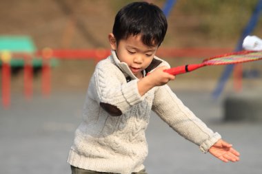 Japon çocuk badminton (4 yaşında oynamaya)