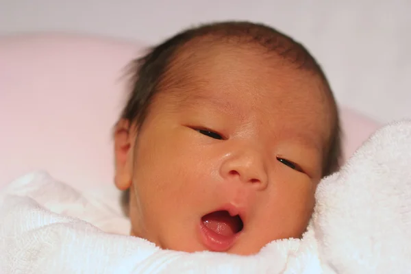 Japoński (0-letni chłopiec nowo narodzonych dzieci) — Zdjęcie stockowe