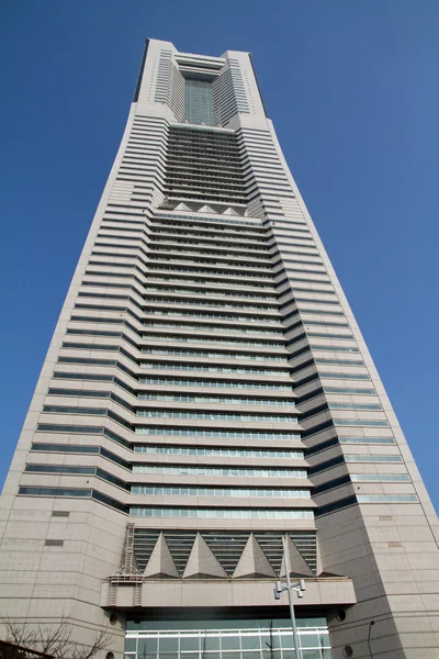 Yokohama landmark tower in Kanagawa, Japan — Stock Photo, Image