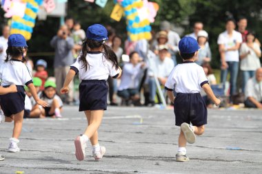Japon anaokulu spor Festivali